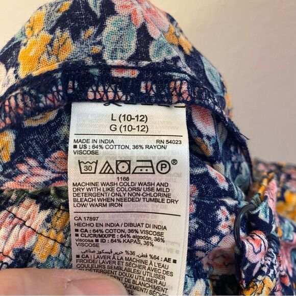 Old Navy micro floral print cotton rayon girls jumpsuit romper shorts L 10-12 - Picture 7 of 11